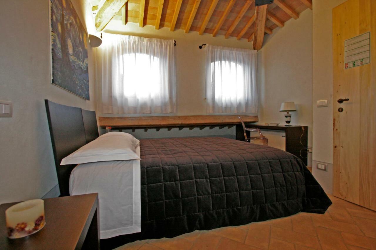 La Locanda Del Vino Nobile B&B Montepulciano Stazione Buitenkant foto