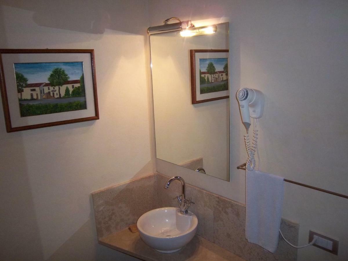 La Locanda Del Vino Nobile B&B Montepulciano Stazione Buitenkant foto